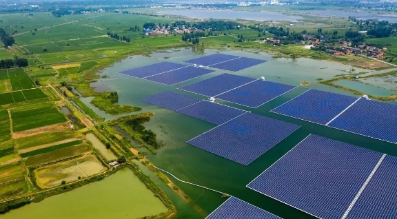 中國十三省最大光伏電站在這里！欽州康熙嶺的光伏電站能排上號了嗎？