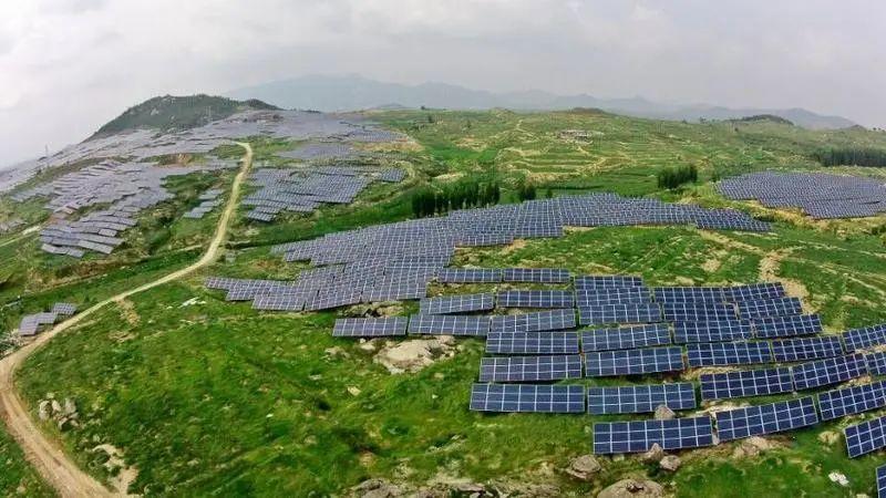 中國十三省最大光伏電站在這里！欽州康熙嶺的光伏電站能排上號了嗎？